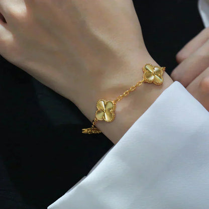 [Moco]New  CLOVER 5 MOTIF LASER BRACELET COLLECTION