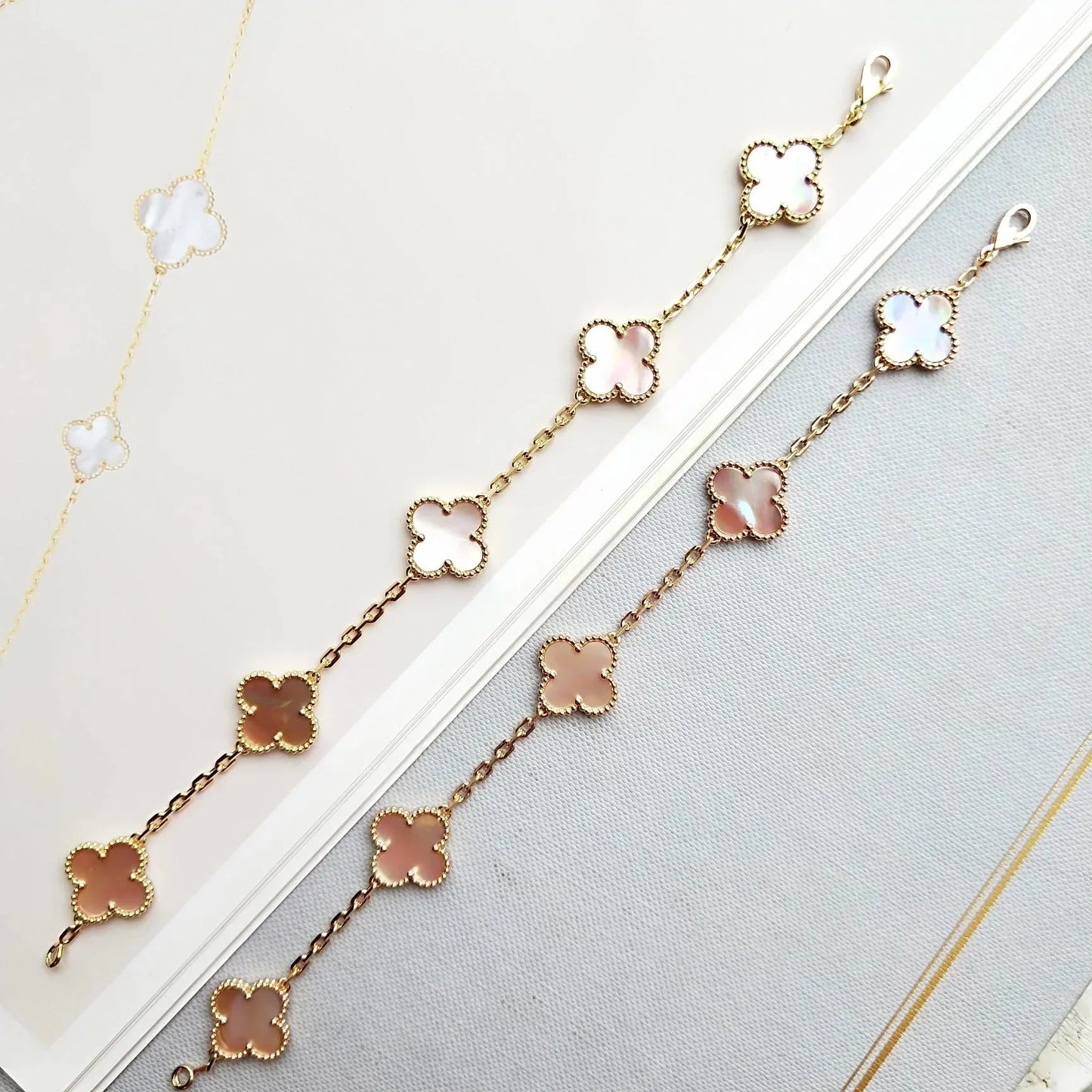 [Moco]New  CLOVER 5 MOTIFS  PINK MOP BRACELET COLLECTION