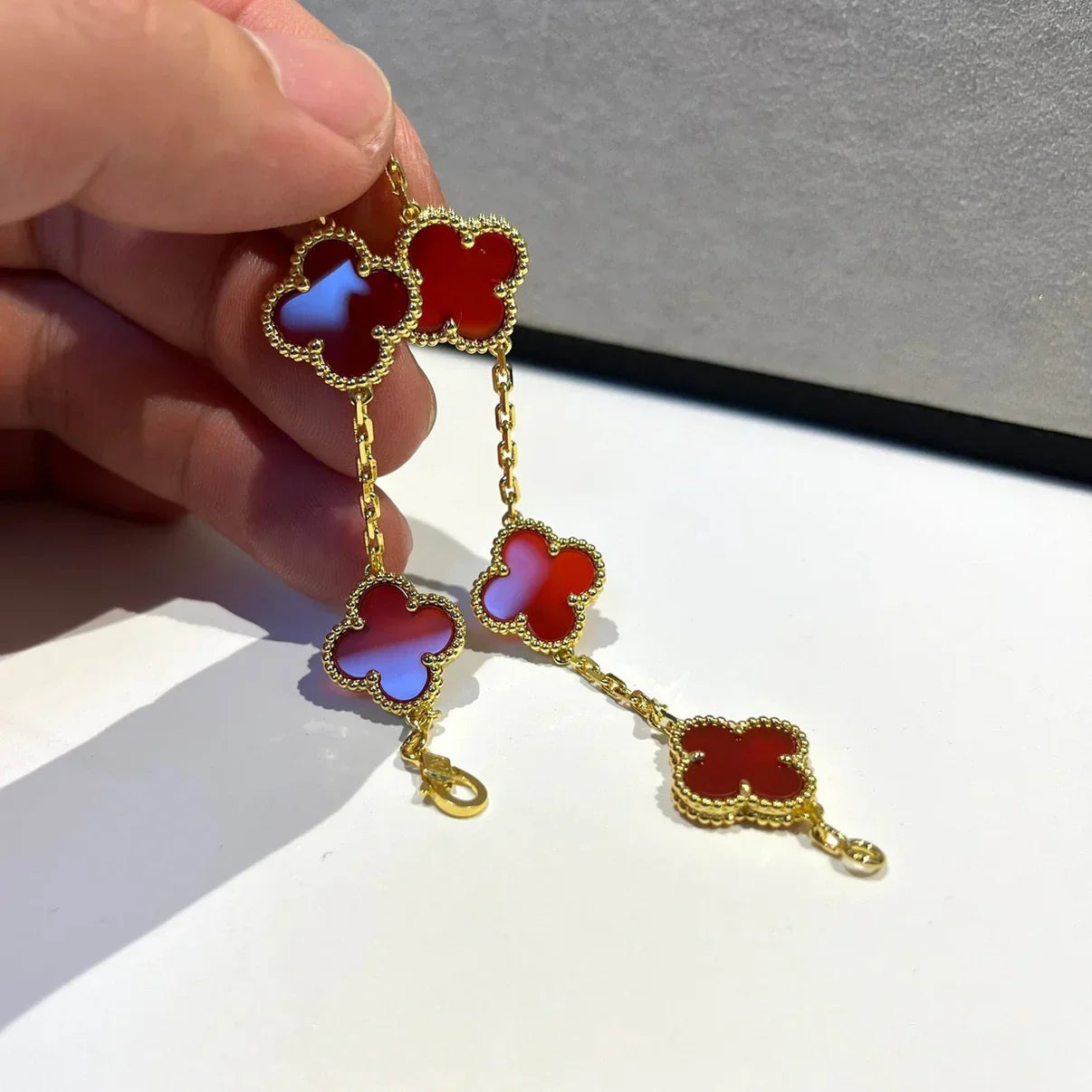 [Moco]New  CLOVER 5 MOTIF RED CORNELIAN BRACELET COLLECTION