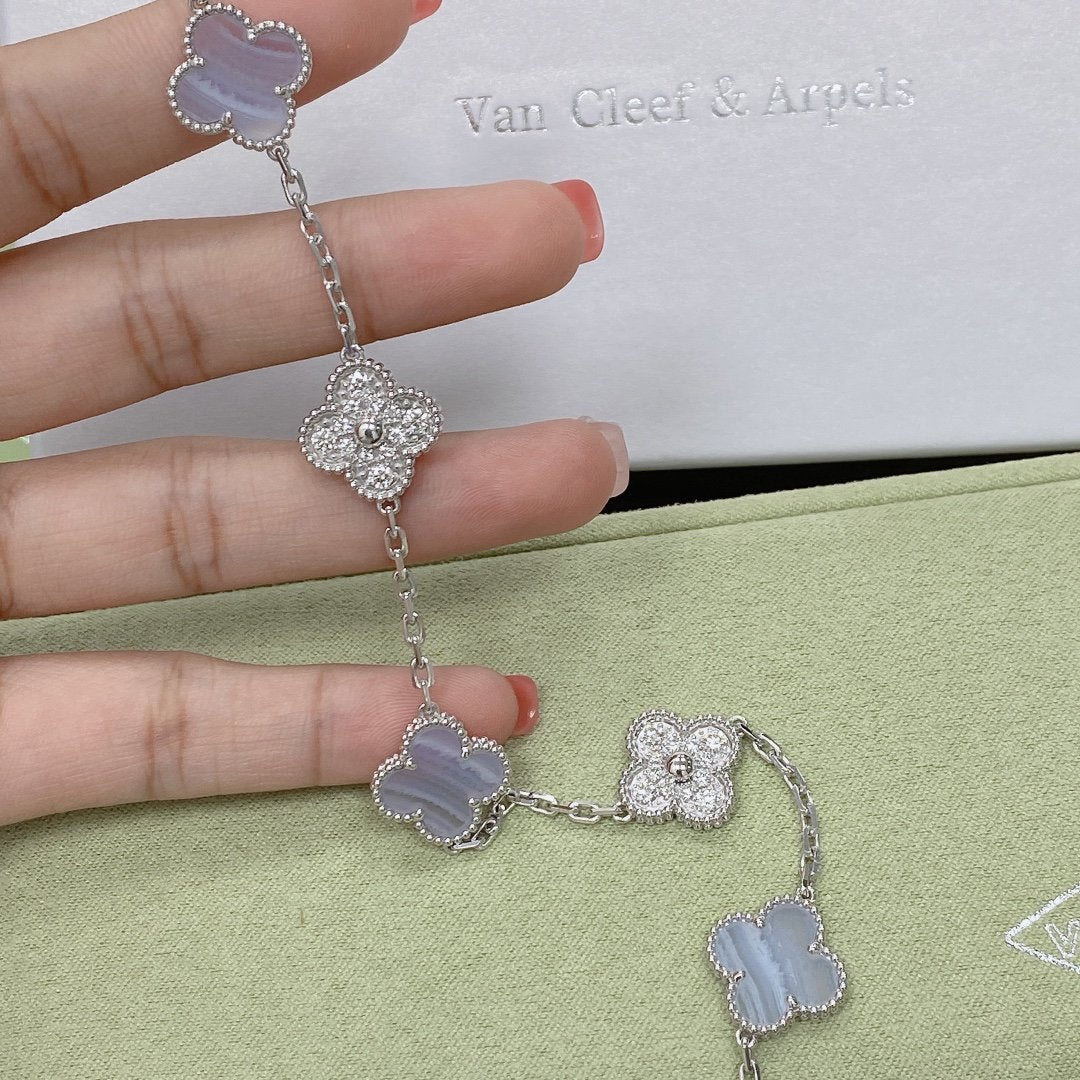 [Moco]New  CLOVER 5 MOTIF PURPLE CHALCEDONY BRACELET COLLECTION