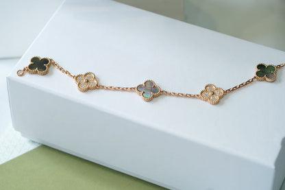 [Moco]New CLOVER 5 MOTIF GRAY MOP BRACELET COLLECTION
