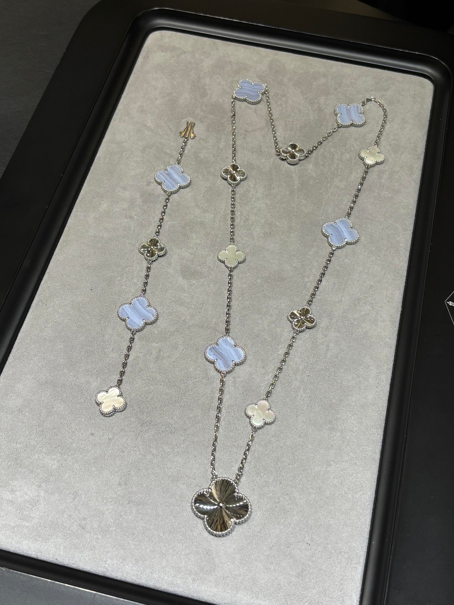 [¡®Moco¡¯] 25 NEW CLOVER 15 MOTIFS PURPLE CHALCEDONY
