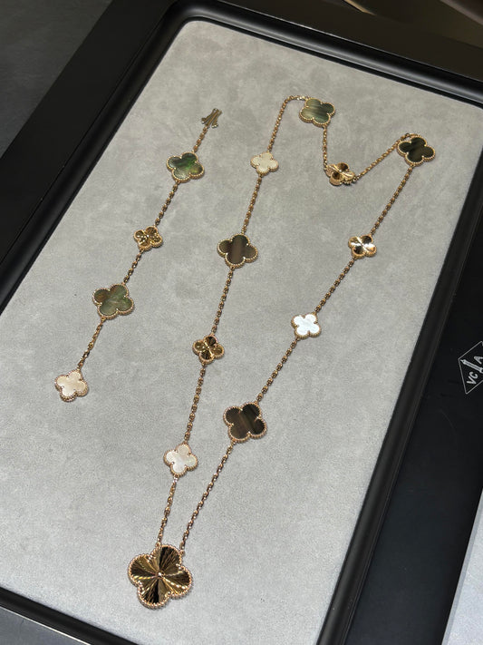 [¡®Moco¡¯] 25 NEW CLOVER 15 MOTIFS GRAY MOTHER-OF-PEARL