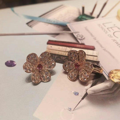 ¡®Moco¡¯FRIVOLE PINK GOLD FLOWER DIAMOND EARRINGS