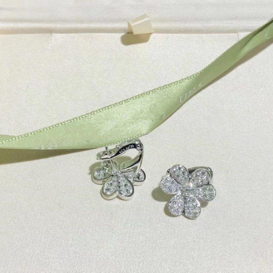 ¡®Moco¡¯FRIVOLE SILVER FLOWER DIAMOND EARRINGS
