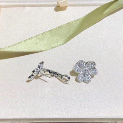 ¡®Moco¡¯FRIVOLE SILVER FLOWER DIAMOND EARRINGS