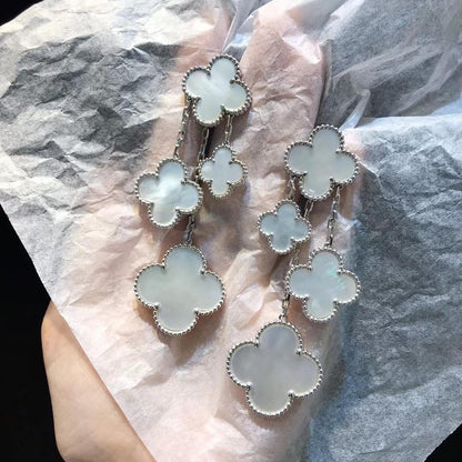 ¡®Moco¡¯CLOVER EARRINGS WHITE MOP 4 MOTIFS SILVER