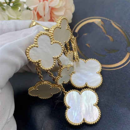 ¡®Moco¡¯CLOVER EARRINGS WHITE MOP 4 MOTIFS GOLD