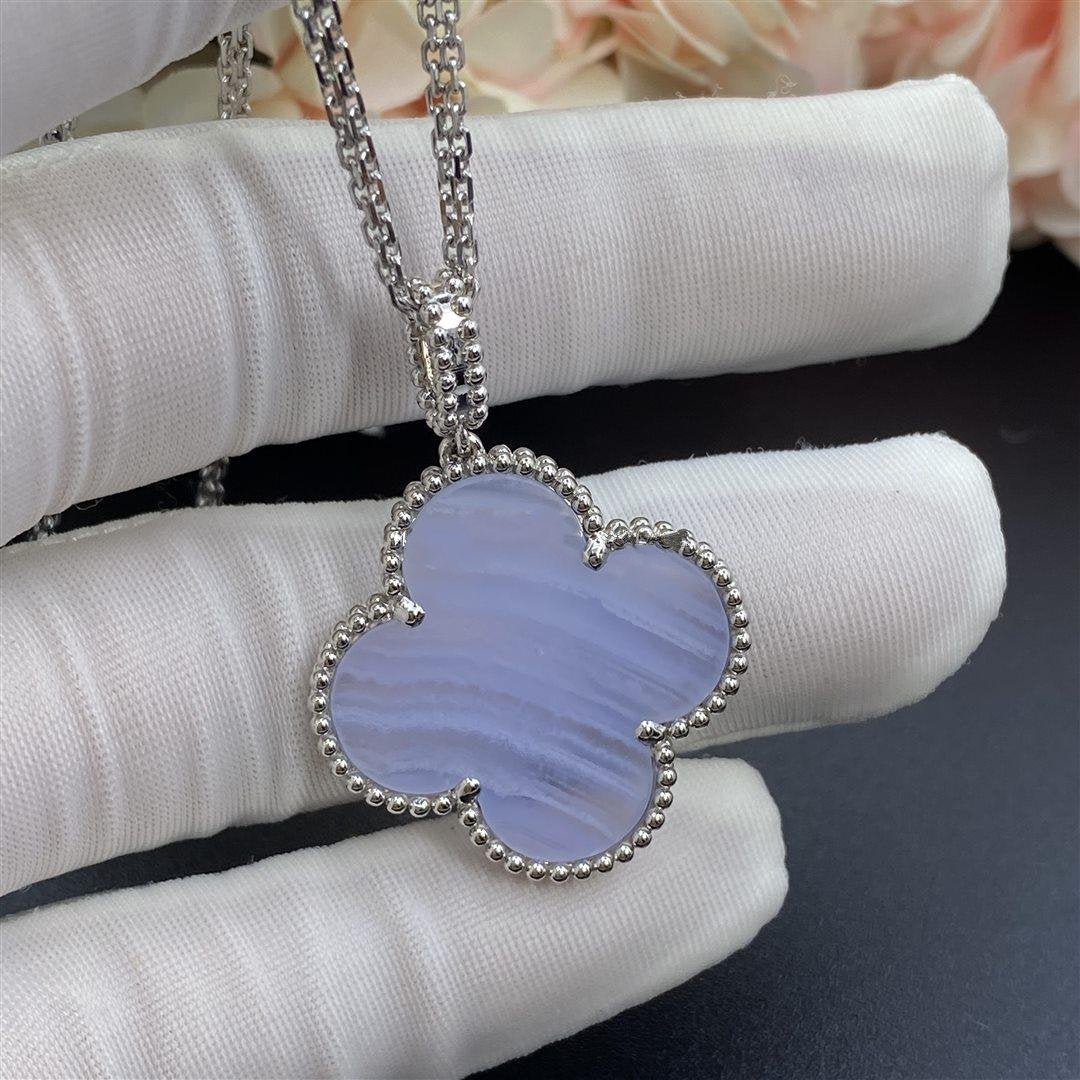 ¡®Moco¡¯CLOVER SILVER CHALCEDONY BIG CLOVER NECKLACE