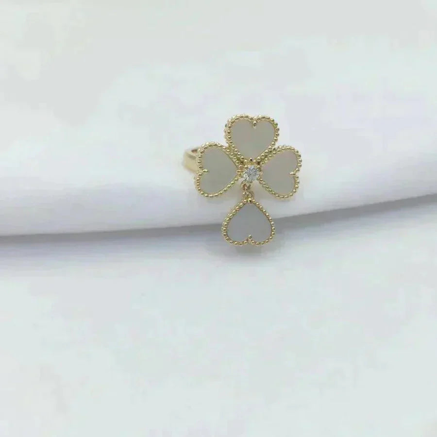 ¡®Moco¡¯SWEET CLOVER WHITE MOP RING