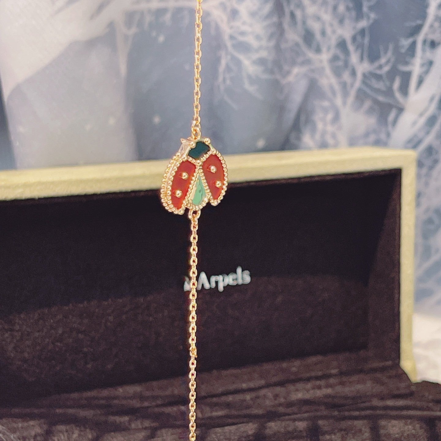 ¡®Moco¡¯LUCKY SPRING 1 MOTIF PINK GOLD BRACELET