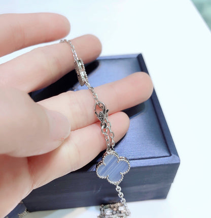 ¡®Moco¡¯CLOVER 10 MOTIFS CHALCEDONY DIAMONDS SILVER NECKLACE